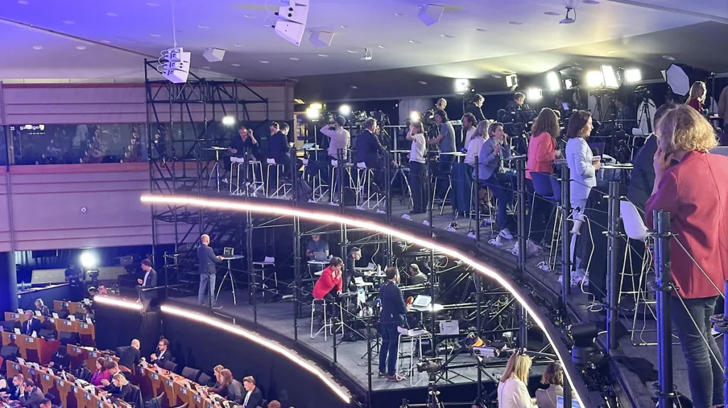 Euro Parliament Standups